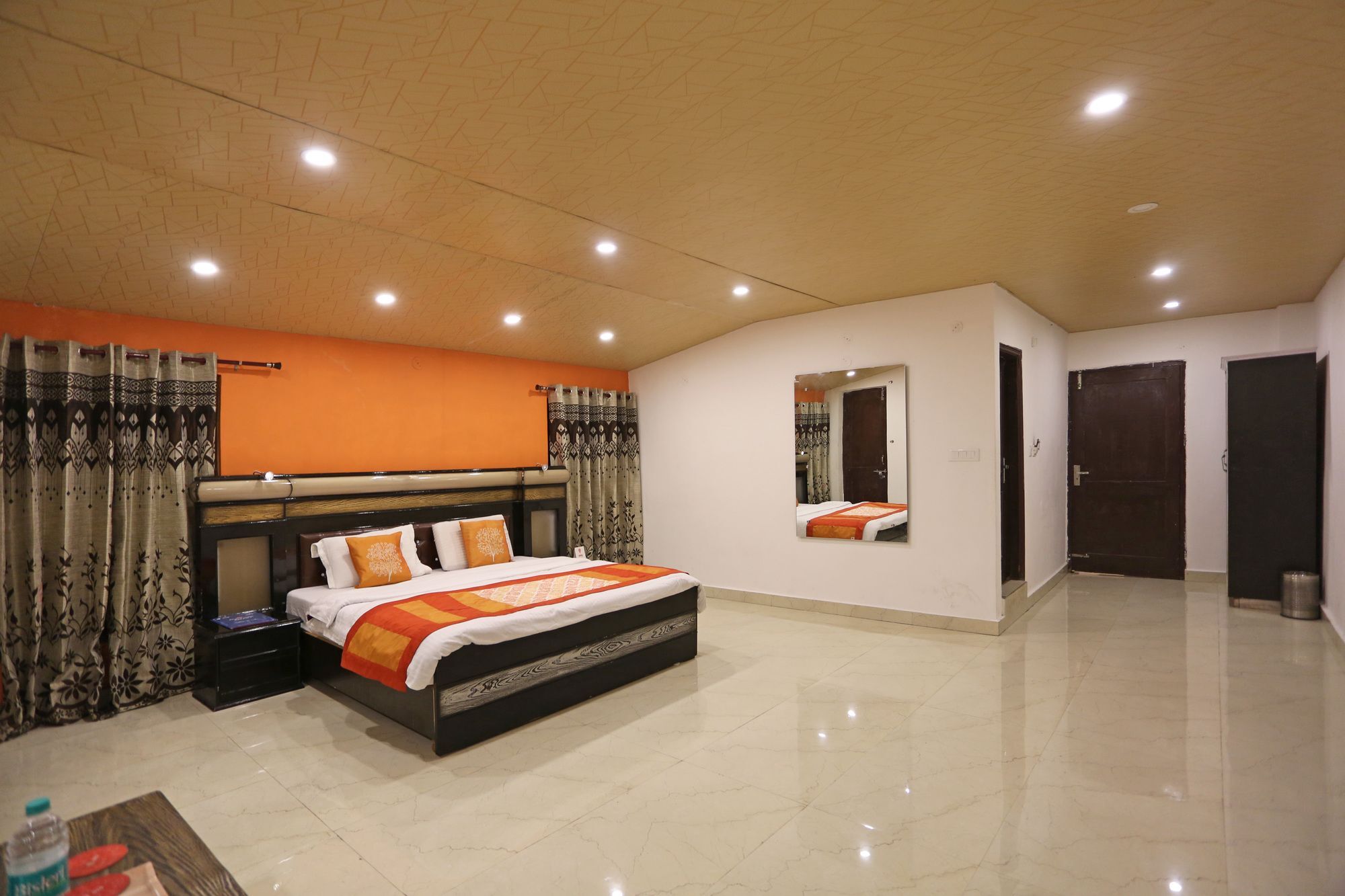 Hotel Oyo 6517 Satyam International Dalhousie Exterior foto